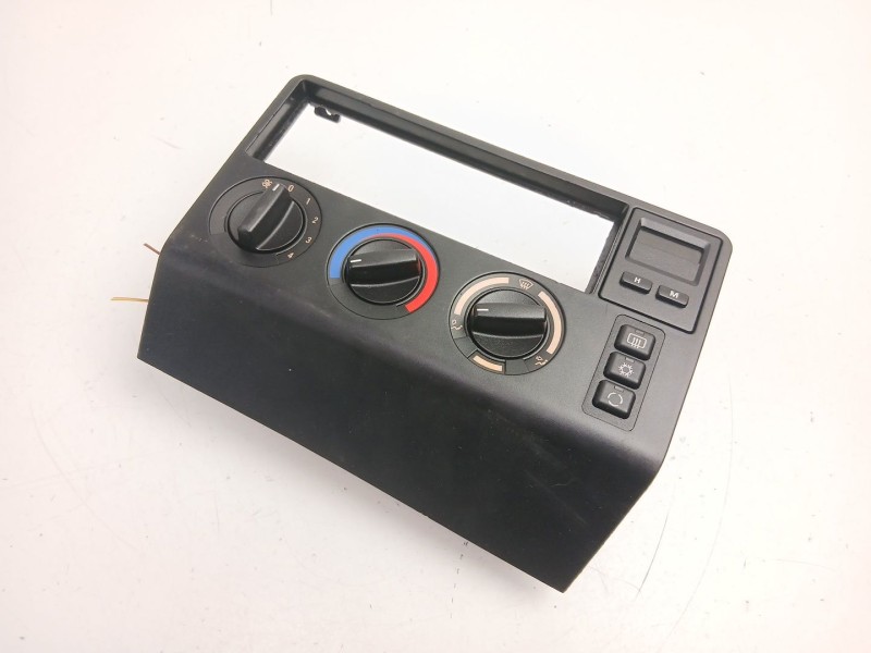 Recambio de mandos calefaccion aire para bmw 3 compact (e36) 318 tds referencia OEM IAM 64118367667  