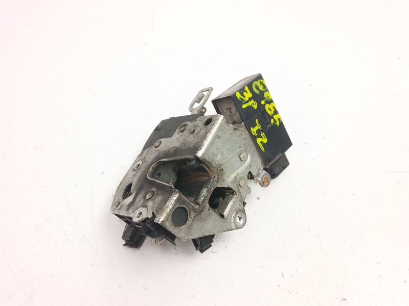 Recambio de cerradura puerta delantera izquierda para bmw 3 compact (e36) 318 tds referencia OEM IAM 8146231  