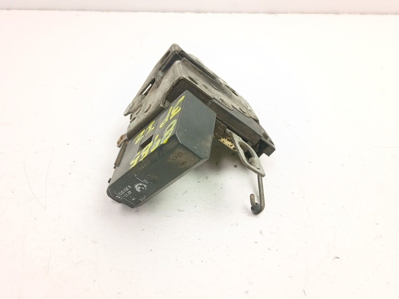 Recambio de cerradura puerta delantera izquierda para bmw 3 compact (e36) 318 tds referencia OEM IAM 8146231  