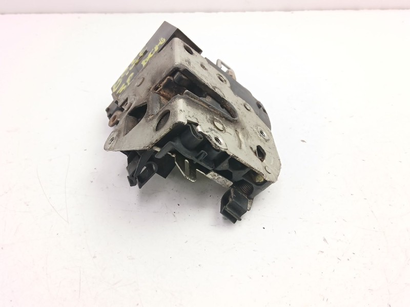 Recambio de cerradura puerta delantera derecha para bmw 3 compact (e36) 318 tds referencia OEM IAM 8146302  