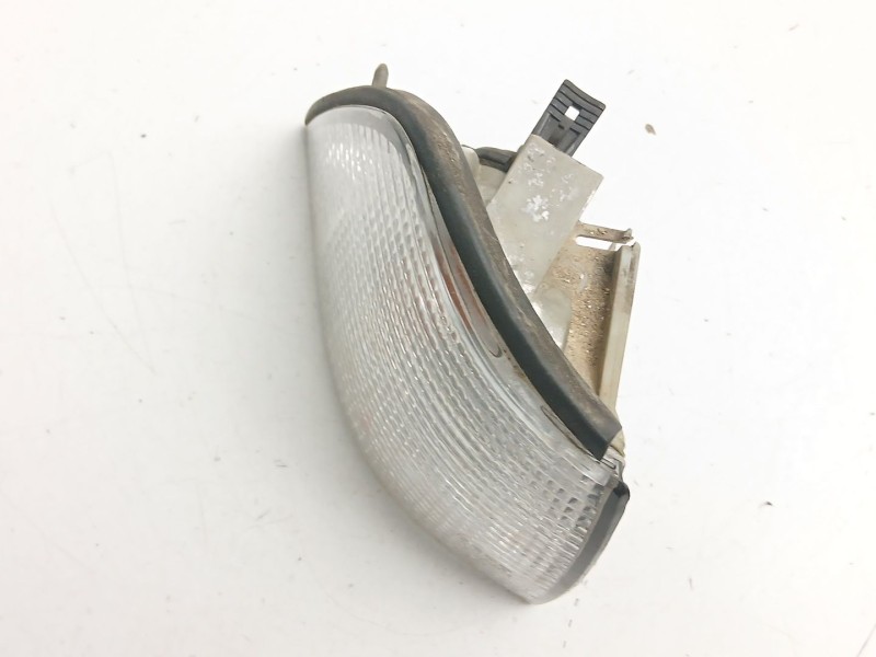 Recambio de piloto delantero derecho para bmw 3 compact (e36) 318 tds referencia OEM IAM 82199403096  