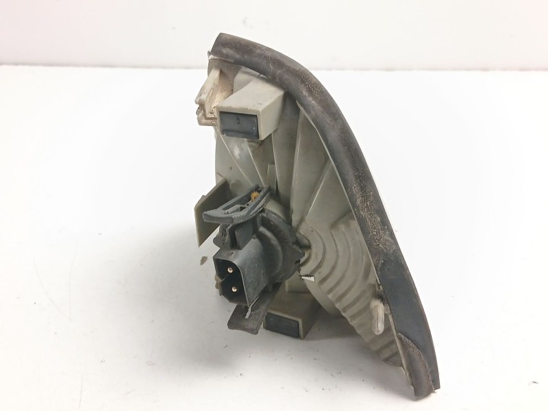 Recambio de piloto delantero derecho para bmw 3 compact (e36) 318 tds referencia OEM IAM 82199403096  