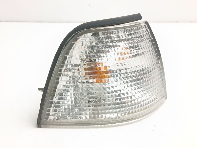 Recambio de piloto delantero derecho para bmw 3 compact (e36) 318 tds referencia OEM IAM 82199403096  