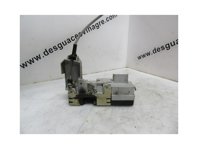 Recambio de cerradura pta. del. dch. : peugeot 307 : 1.6 hdi (108,77cv) [2004] para peugeot 307 1.6 hdi referencia OEM IAM   