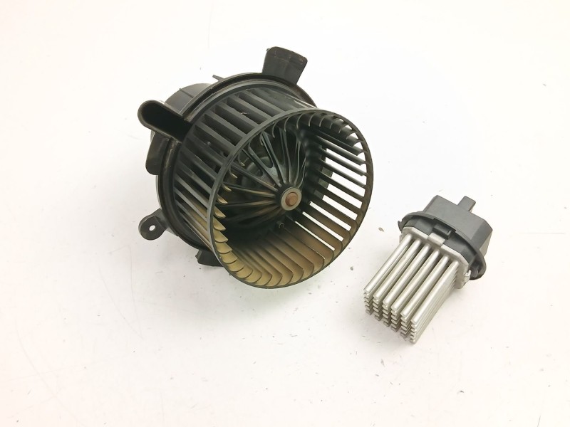 Recambio de motor calefaccion para peugeot 307 break (3e) 1.6 16v referencia OEM IAM 6441S6 B9506 