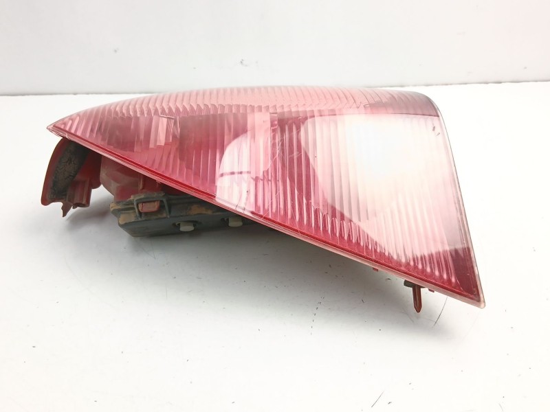 Recambio de piloto trasero izquierdo para peugeot 307 break (3e) 1.6 16v referencia OEM IAM 6350Q6  