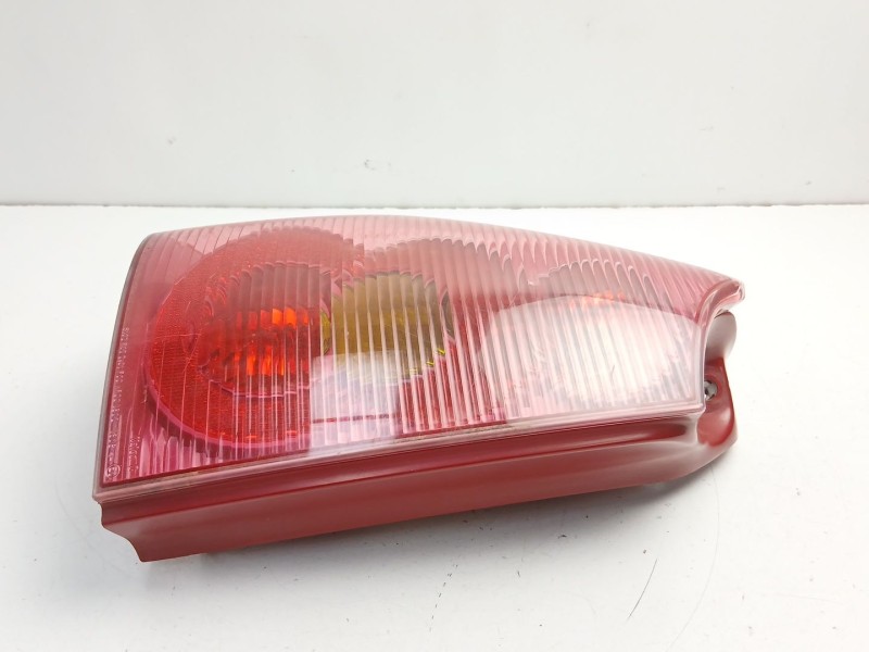 Recambio de piloto trasero izquierdo para peugeot 307 break (3e) 1.6 16v referencia OEM IAM 6350Q6  