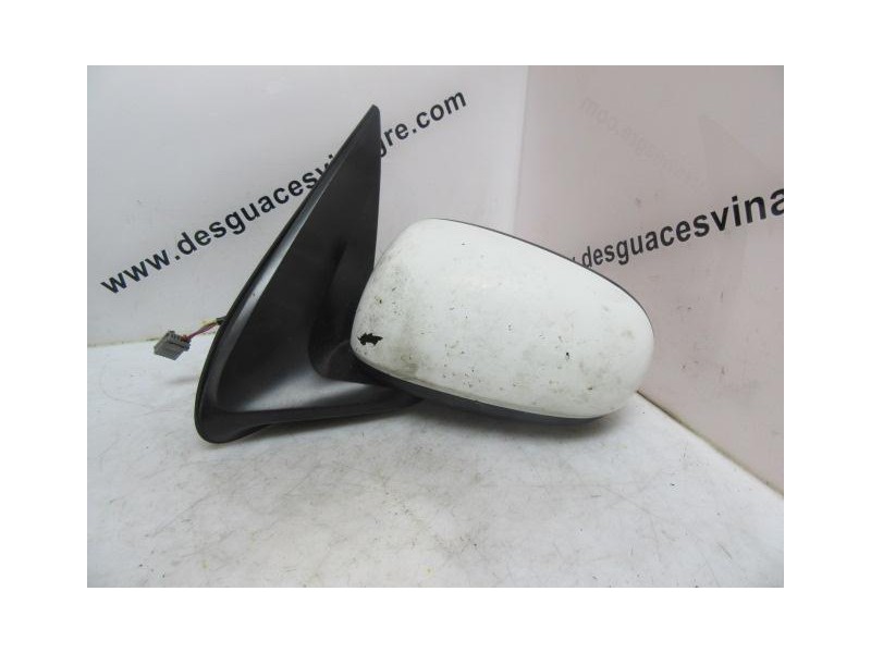 Recambio de retrovisor izq : nissan almera : 2.2 d (110,13cv) [2000] para nissan almera 2.2 d referencia OEM IAM BLANCOELECTRICO