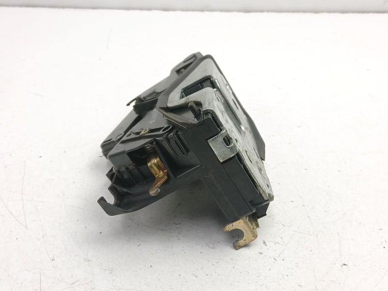 Recambio de cerradura puerta trasera derecha para bmw 3 (e46) 320 d referencia OEM IAM 51227011246  
