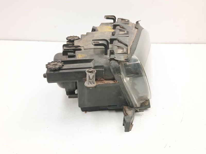 Recambio de faro derecho para bmw 3 (e46) 320 d referencia OEM IAM 6910968 0301177272 