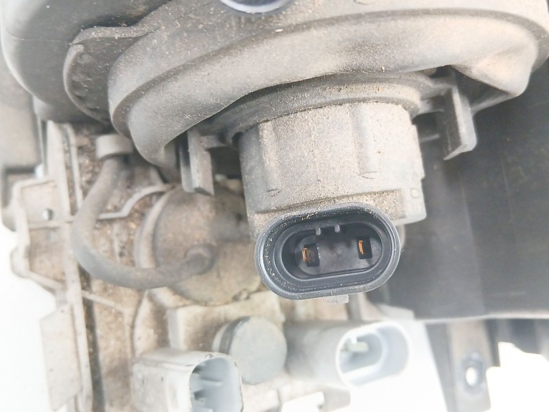 Recambio de faro derecho para bmw 3 (e46) 320 d referencia OEM IAM 6910968 0301177272 