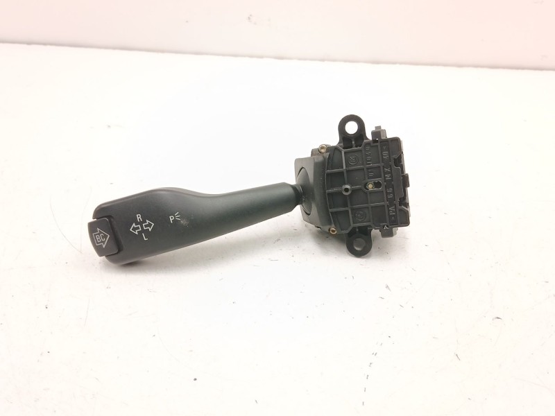 Recambio de mando luces y limpias para bmw 3 (e46) 320 d referencia OEM IAM 8363664 01204000 8363668