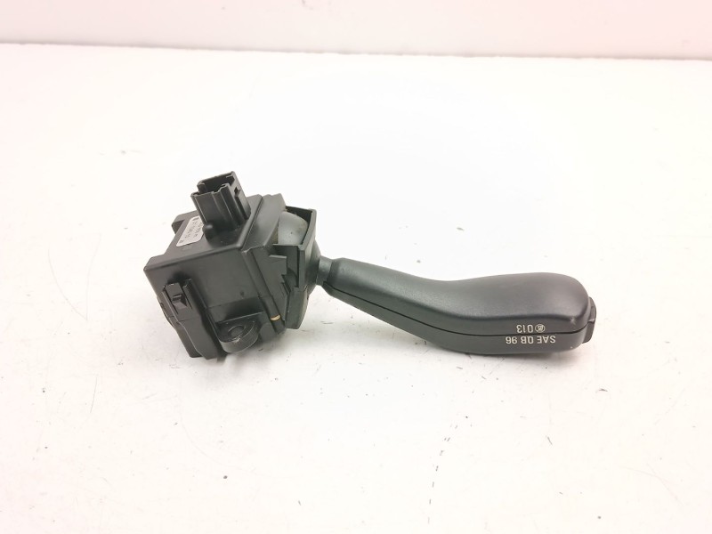 Recambio de mando luces y limpias para bmw 3 (e46) 320 d referencia OEM IAM 8363664 01204000 8363668