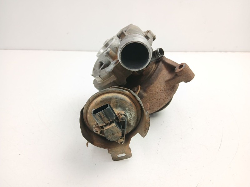 Recambio de turbo para volvo s40 ii (544) 2.0 d referencia OEM IAM 9654931780 GT1749V 