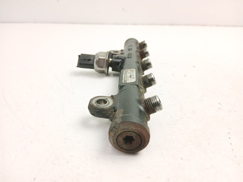 Recambio de rampa inyectora para volvo s40 ii (544) 2.0 d referencia OEM IAM 9654726280  