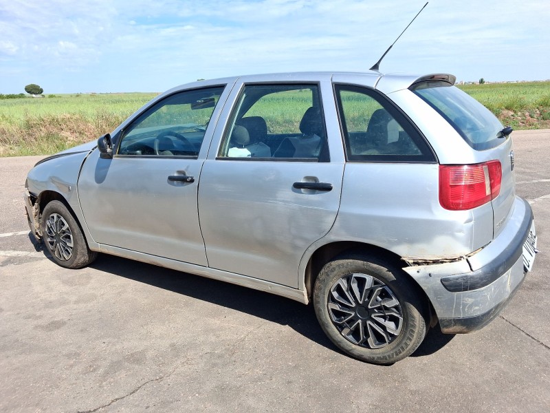 seat ibiza ii (6k1) del año 2001
