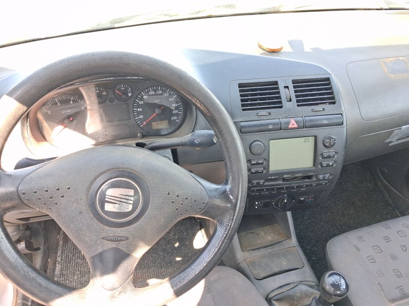 seat ibiza ii (6k1) del año 2001