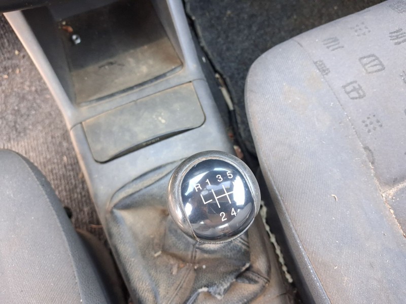 seat ibiza ii (6k1) del año 2001