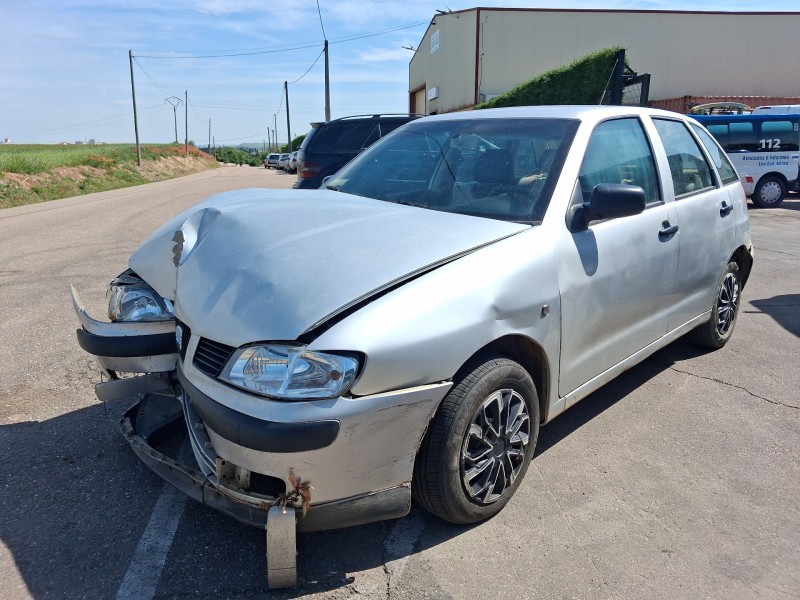 seat ibiza ii (6k1) del año 2001
