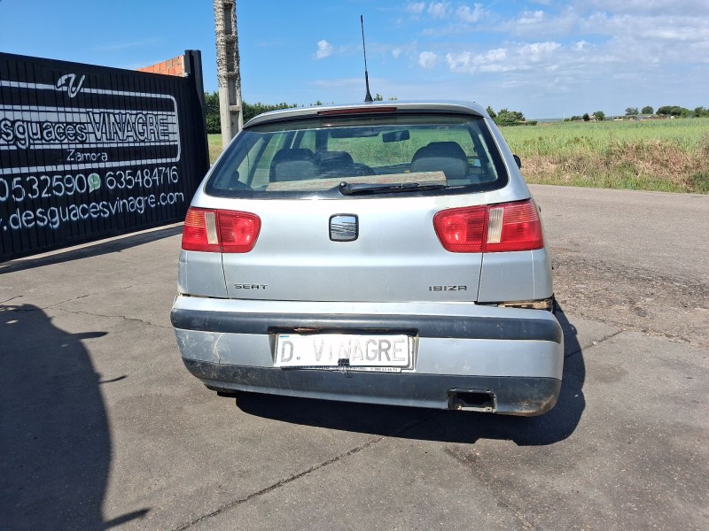 seat ibiza ii (6k1) del año 2001