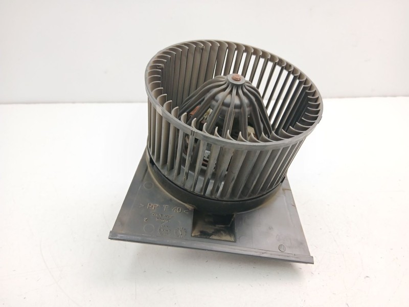 Recambio de motor calefaccion para seat ibiza ii (6k1) 1.4 i referencia OEM IAM 6N1819021A  