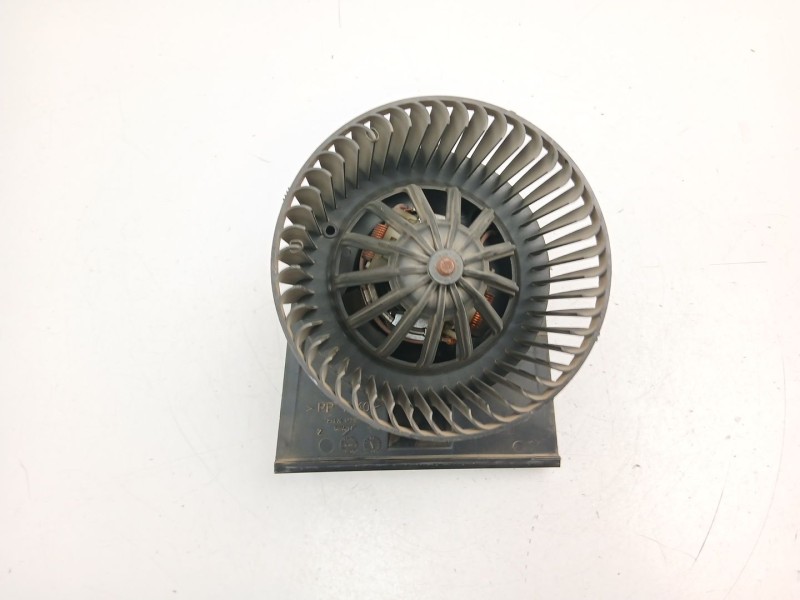 Recambio de motor calefaccion para seat ibiza ii (6k1) 1.4 i referencia OEM IAM 6N1819021A  
