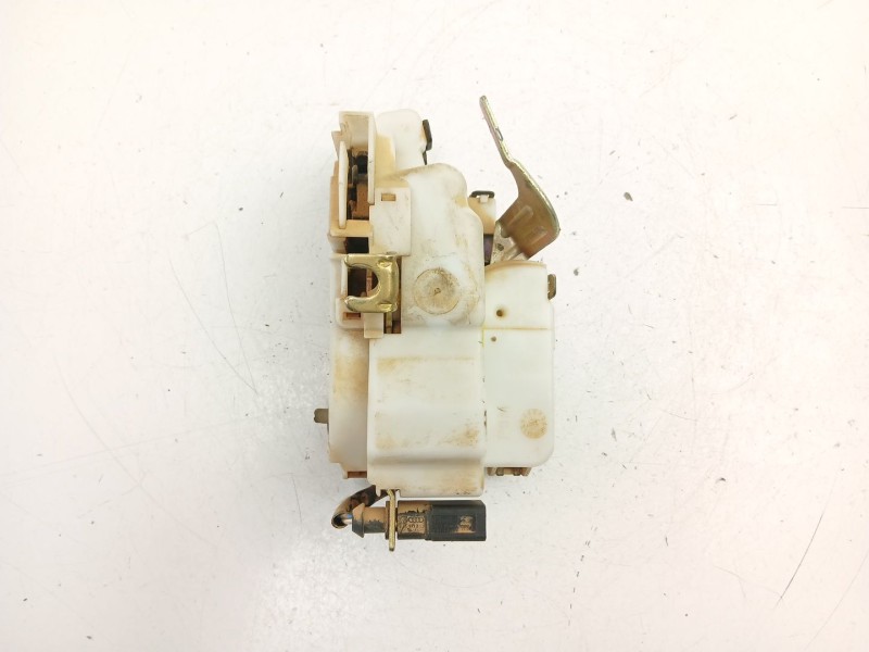 Recambio de cerradura puerta trasera izquierda para seat ibiza ii (6k1) 1.4 i referencia OEM IAM 6K4839015G  