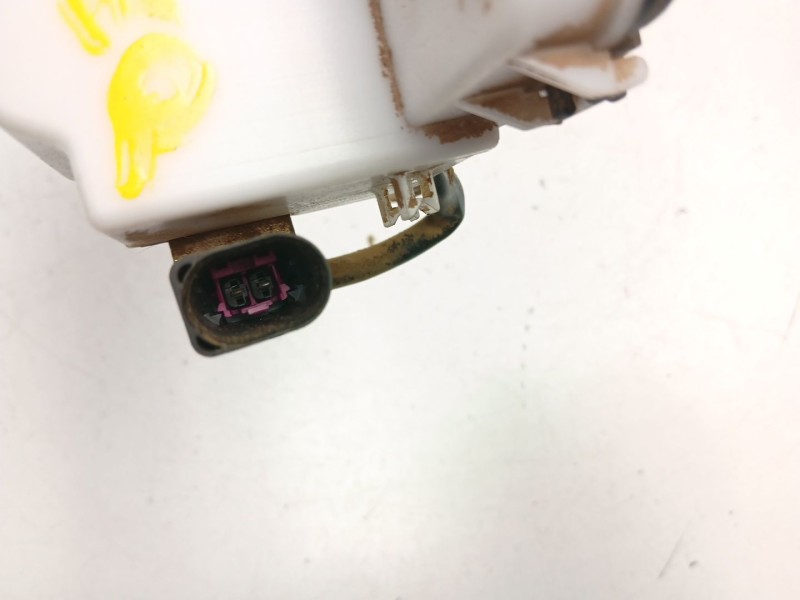 Recambio de cerradura puerta delantera izquierda para seat ibiza ii (6k1) 1.4 i referencia OEM IAM 6K4837015D  
