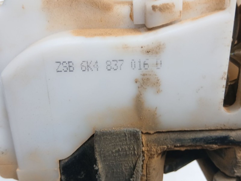 Recambio de cerradura puerta delantera derecha para seat ibiza ii (6k1) 1.4 i referencia OEM IAM 6K4837016D  