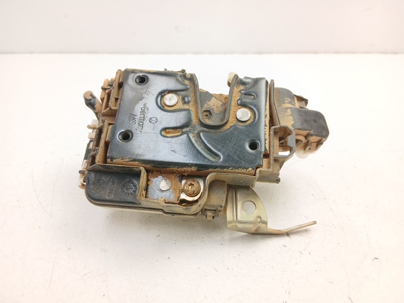 Recambio de cerradura puerta delantera derecha para seat ibiza ii (6k1) 1.4 i referencia OEM IAM 6K4837016D  