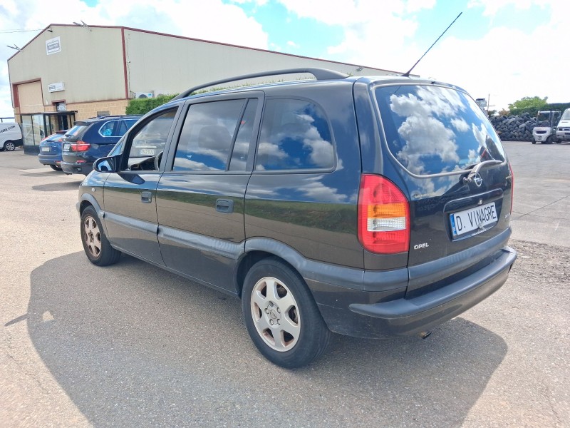opel zafira a monospace (t98) del año 2000