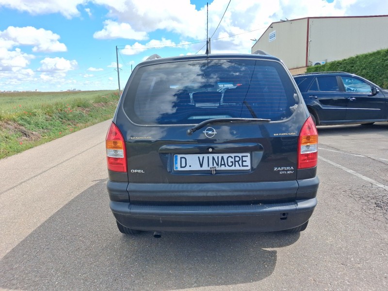 opel zafira a monospace (t98) del año 2000