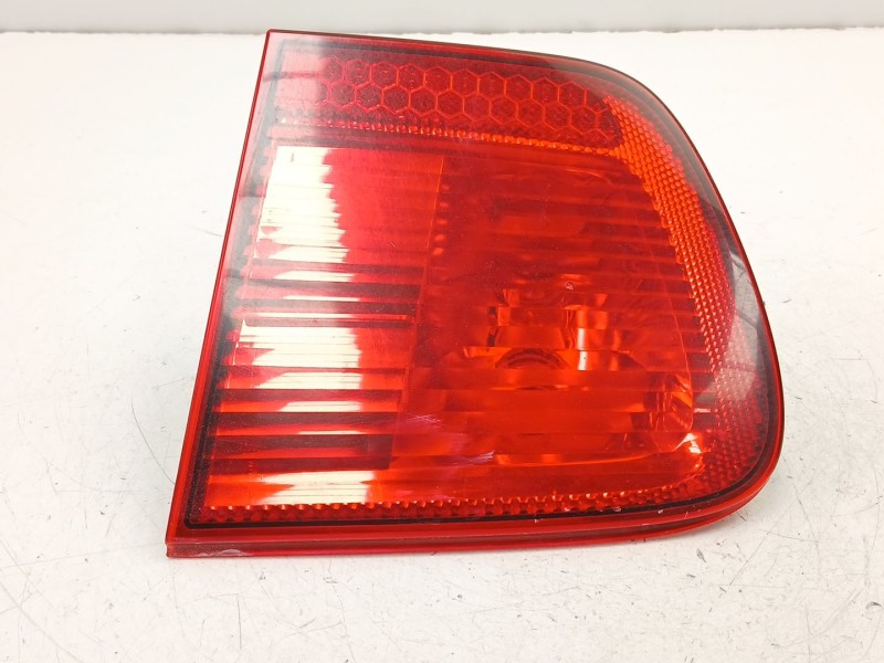 Recambio de piloto porton derecho para seat ibiza ii (6k1) 1.4 i referencia OEM IAM 6K6945108C  