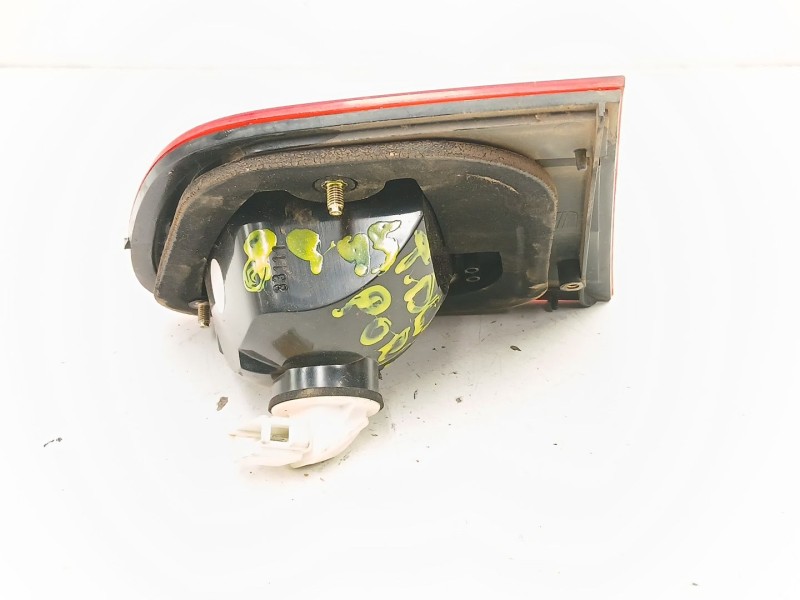 Recambio de piloto porton derecho para seat ibiza ii (6k1) 1.4 i referencia OEM IAM 6K6945108C  