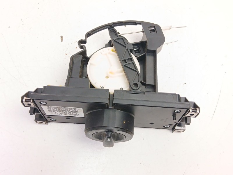 Recambio de mandos calefaccion aire para seat ibiza ii (6k1) 1.4 i referencia OEM IAM 6K0819045C 69352201 
