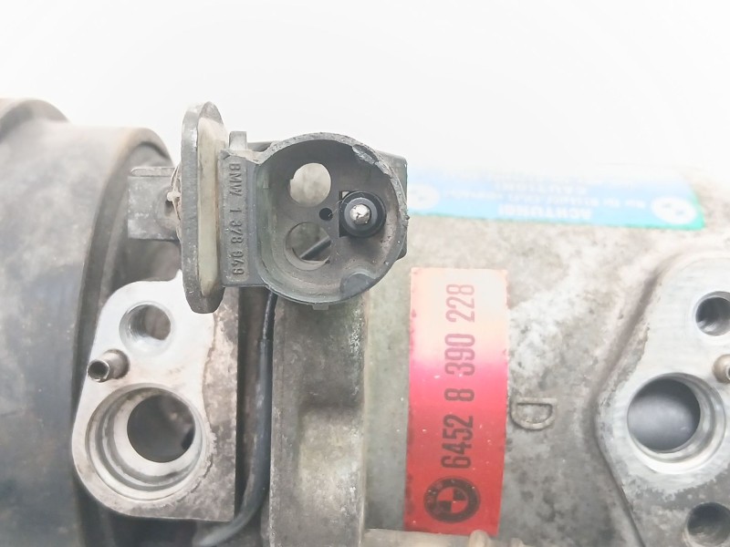 Recambio de compresor aire acondicionado para bmw 3 compact (e36) 318 tds referencia OEM IAM 64528390228  