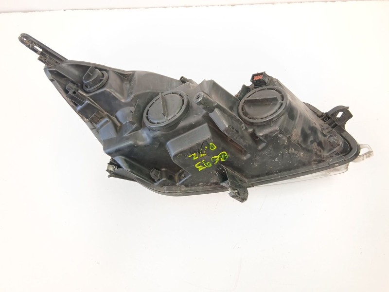 Recambio de faro izquierdo para opel insignia a (g09) 2.0 cdti (68) referencia OEM IAM 13226782  