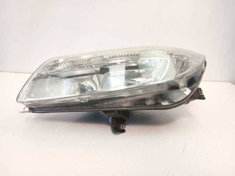 Recambio de faro izquierdo para opel insignia a (g09) 2.0 cdti (68) referencia OEM IAM 13226782  