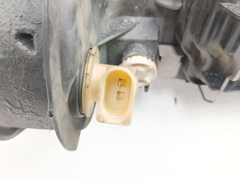 Recambio de faro derecho para seat toledo ii (1m2) 1.6 16v referencia OEM IAM 1M1941002D  