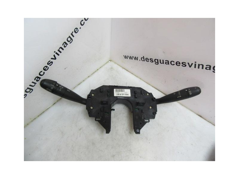 Recambio de mando luces y limpias : citroen c 4 : 1.6 g (108,77cv) [2005] para citroen c 4 1.6 g referencia OEM IAM 345657356  