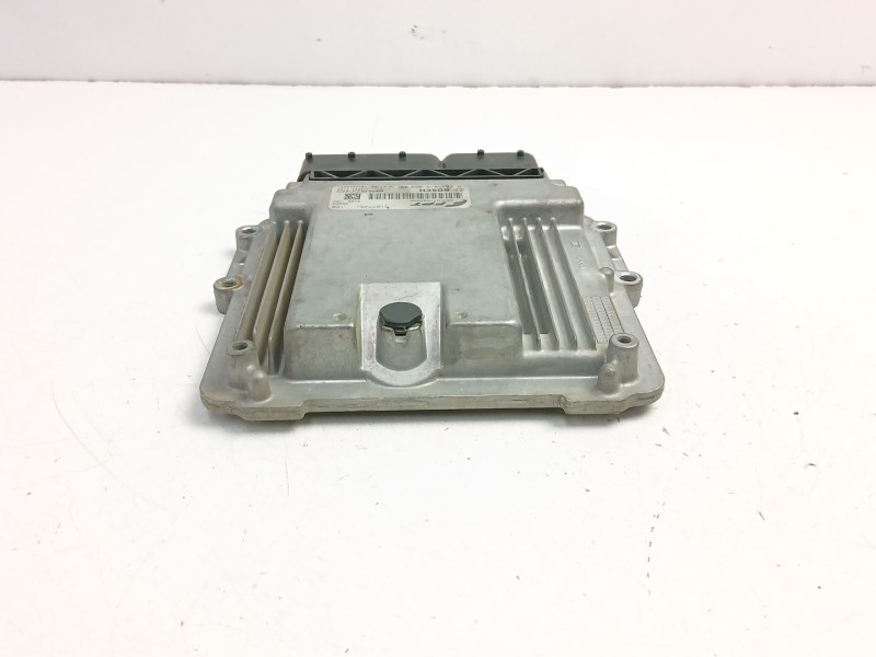 Recambio de centralita para fiat ducato furgoneta (250_) 160 multijet 3,0 d referencia OEM IAM 51877451 0281016888 