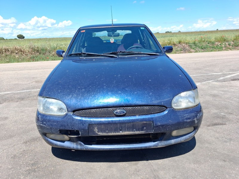 ford escort vi sedán (gal, afl) del año 1995