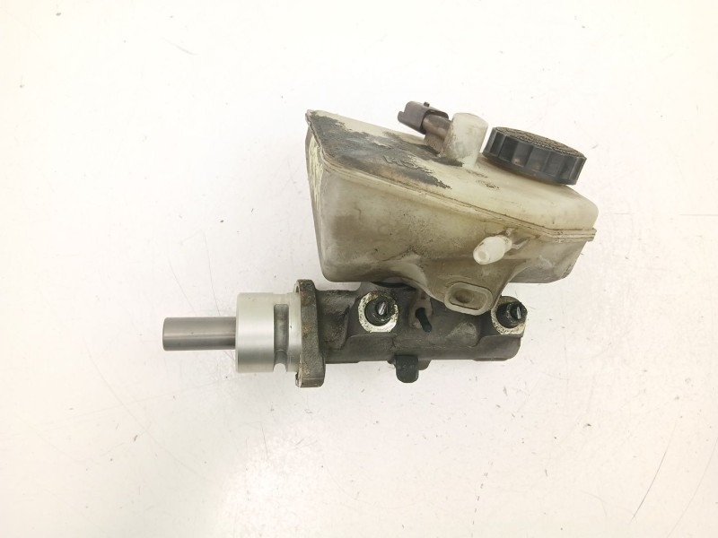 Recambio de bomba de freno para peugeot 406 (8b) 2.0 hdi 110 referencia OEM IAM 4601J8  