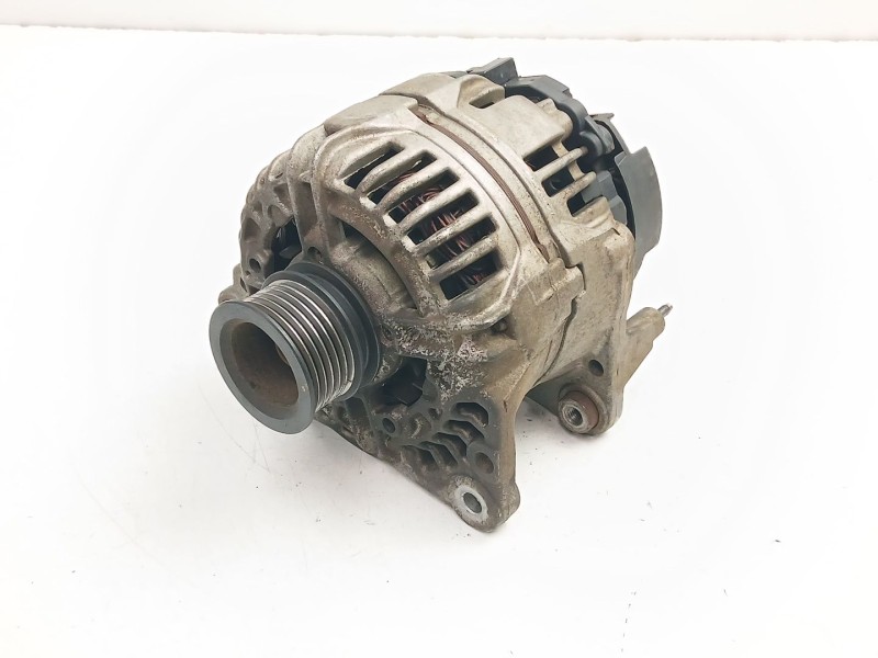 Recambio de alternador para seat ibiza ii (6k1) 1.4 i referencia OEM IAM 037903025L 0124315005 