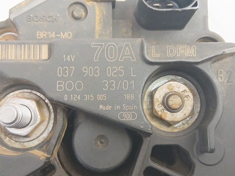 Recambio de alternador para seat ibiza ii (6k1) 1.4 i referencia OEM IAM 037903025L 0124315005 
