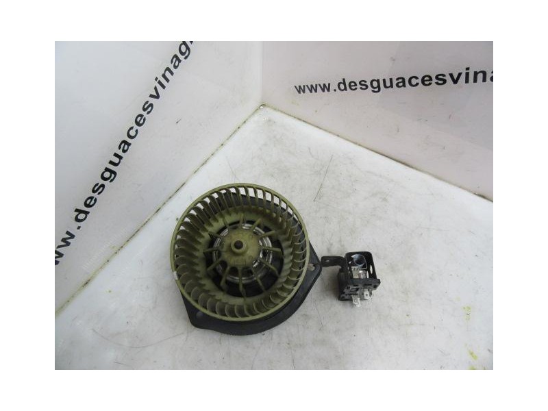Recambio de motor calefaccion : lancia y10 : 1.1 g (55,74cv [1992] para lancia y10 1.1 g (55,74cv referencia OEM IAM   