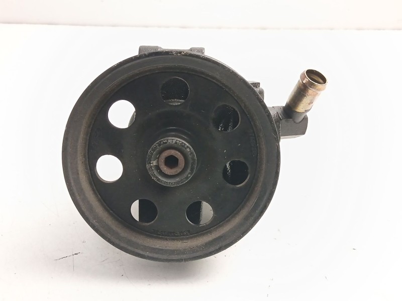 Recambio de bomba direccion para ford mondeo ii turnier (bnp) 2.0 i referencia OEM IAM XS2C3A674AA  