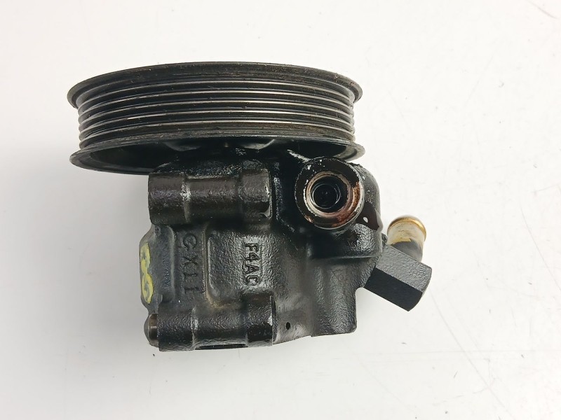 Recambio de bomba direccion para ford mondeo ii turnier (bnp) 2.0 i referencia OEM IAM XS2C3A674AA  