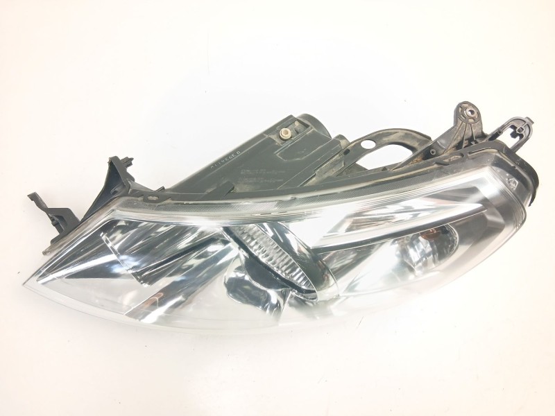 Recambio de faro izquierdo para citroën jumpy ii furgoneta 2.0 hdi 120 referencia OEM IAM 6208C5  