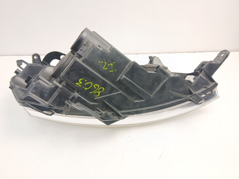 Recambio de faro izquierdo para citroën jumpy ii furgoneta 2.0 hdi 120 referencia OEM IAM 6208C5  